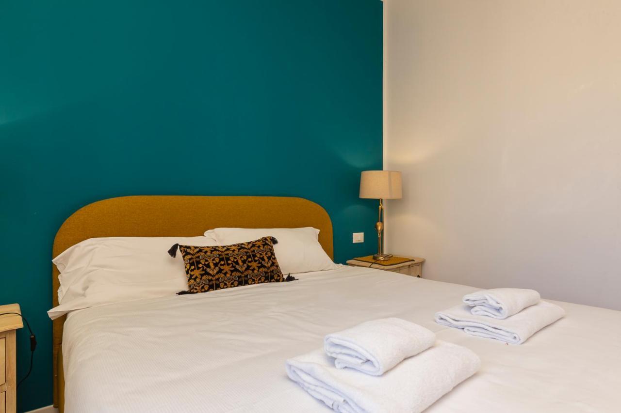 Luxury Apartment Near Navigli - Anemoni 5 Milan Bagian luar foto